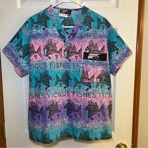 Scrubs by Doc Vicious Fish Piranha Pink Black Scrub Top Size Medium made in USA